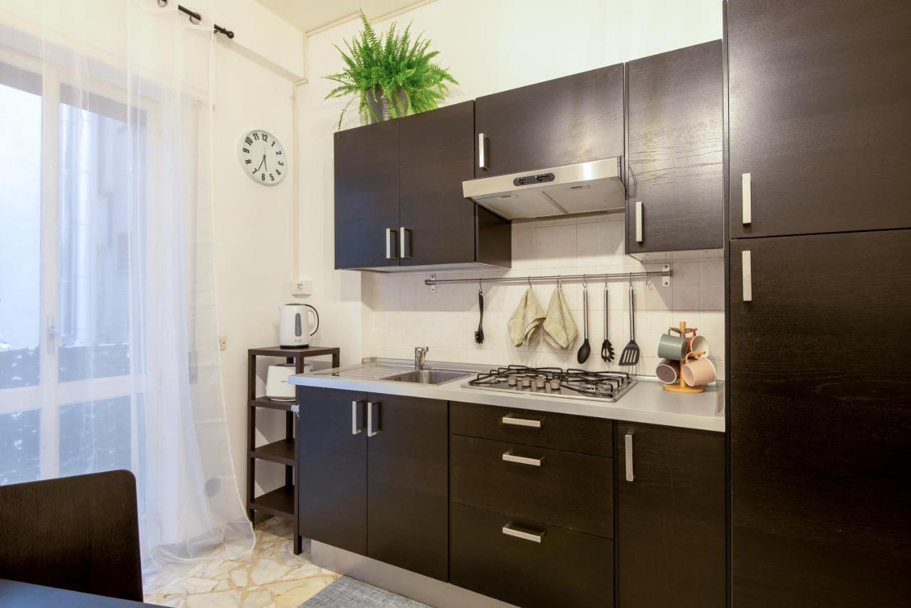 Puglia5Stars Stazione Centrale Umberto I Bari Exterior foto